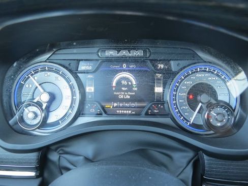 Used 2022 RAM 1500 Limited w/ Body Color Bumper Group AWD/4WD image 22