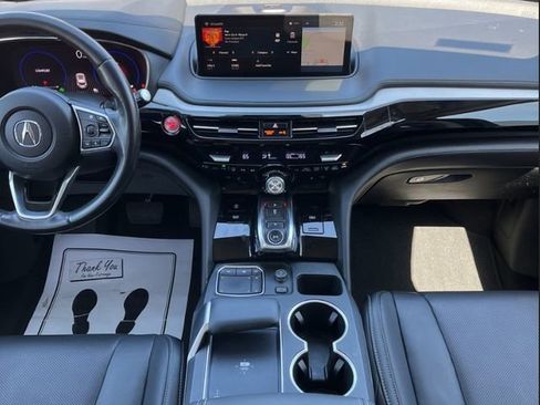 Used 2023 Acura MDX SH-AWD w/ Technology Package image 5