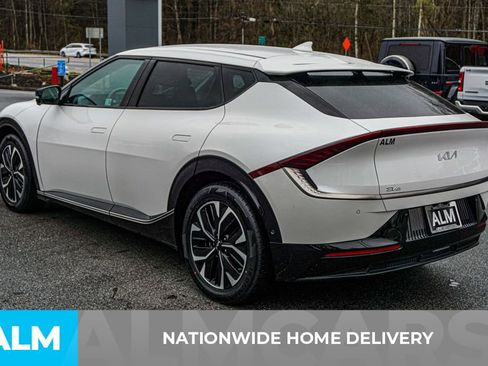 Used 2022 Kia EV6 Wind w/ Wind Technology Package image 5