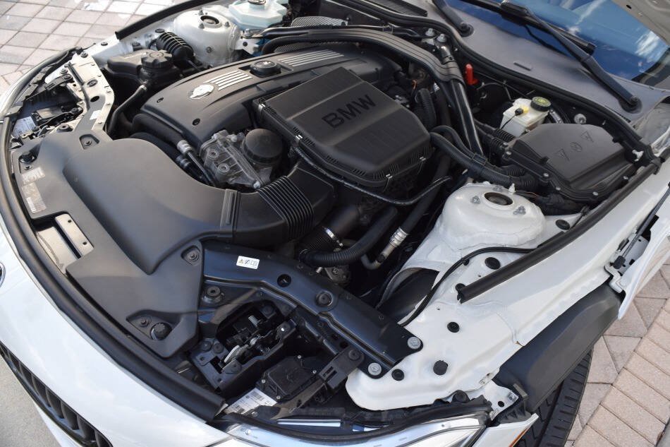 Used 2014 BMW Z4 sDrive35i RWD image 92