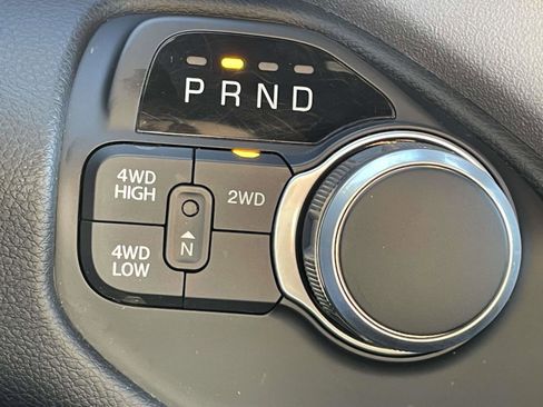 Used 2024 RAM 2500 Big Horn w/ Bed Utility Group image 5