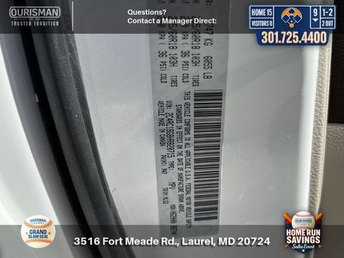 Used 2017 Chrysler Pacifica Touring-L w/ Tire & Wheel Group image 30