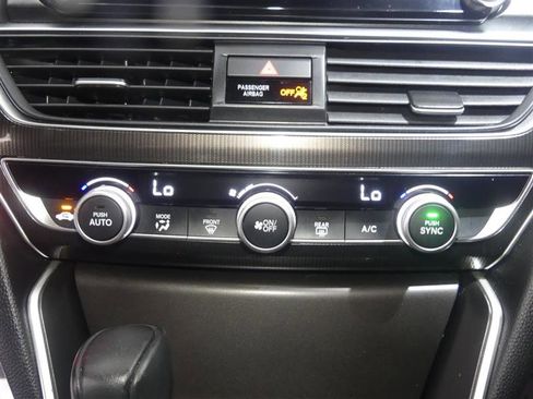 Used 2022 Honda Accord Sport image 37