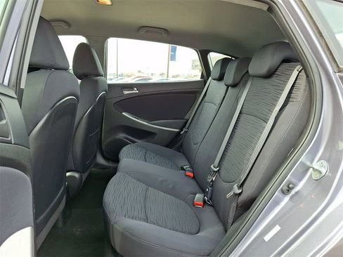Used 2017 Hyundai Accent SE image 9