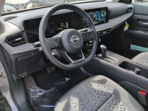 New 2026 Nissan Kicks SV FWD image 2