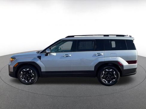 Used 2025 Hyundai Santa Fe SEL image 9