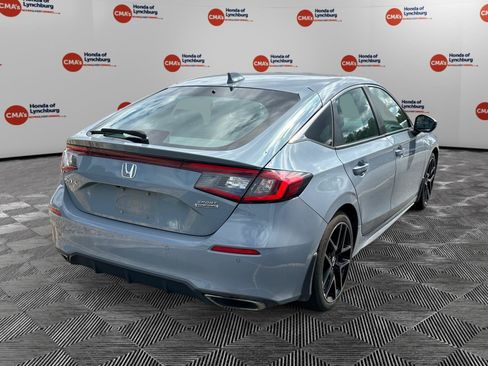 Used 2022 Honda Civic Sport Touring image 3
