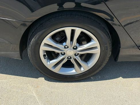 Used 2018 Hyundai Sonata Limited w/ Cargo Package FWD image 44