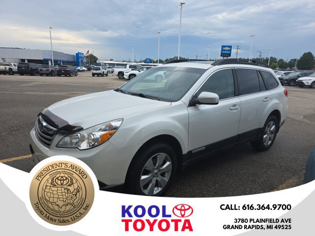Used 2012 Subaru Outback 2.5i Limited AWD/4WD image 1