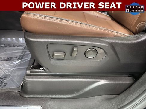 Used 2023 Chevrolet Tahoe High Country image 8