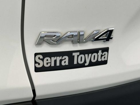 Certified 2024 Toyota RAV4 XLE FWD image 10