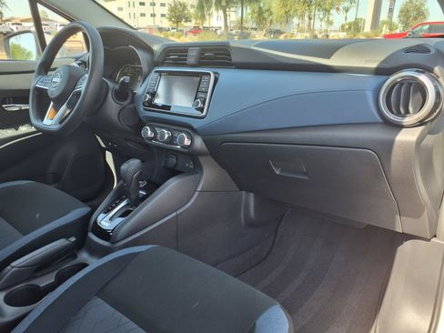 Used 2025 Nissan Versa SV w/ Trunk Package FWD image 10
