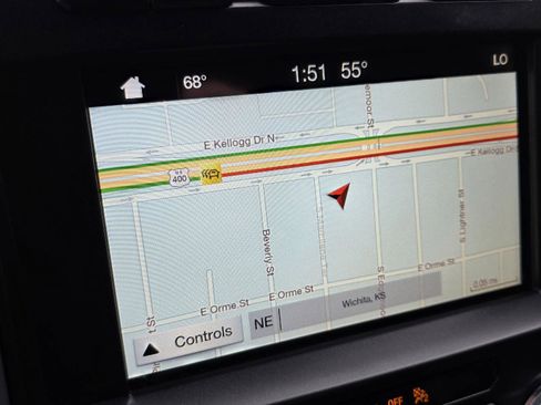 Used 2018 Ford F150 Platinum w/ Equipment Group 701A Luxury image 33