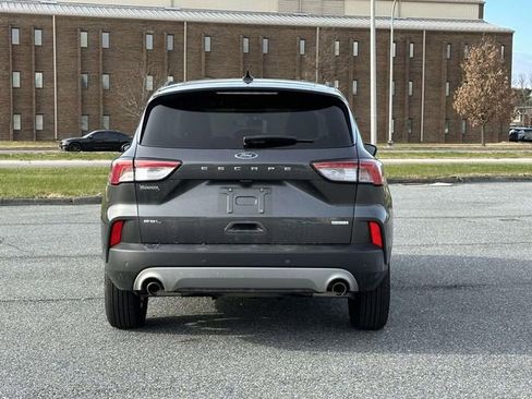 Used 2020 Ford Escape SEL image 4