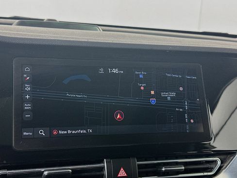 Used 2022 Kia Niro EX image 21