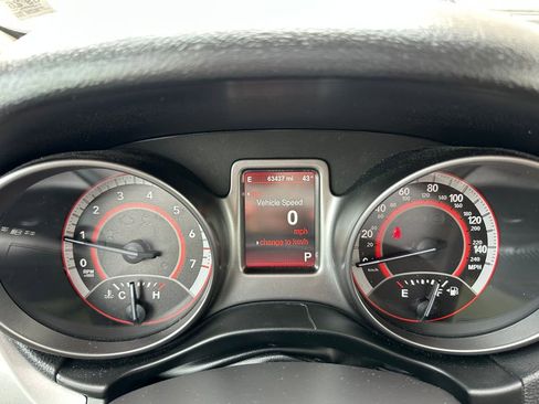 Used 2015 Dodge Journey Crossroad w/ Driver Convenience Group AWD/4WD image 21