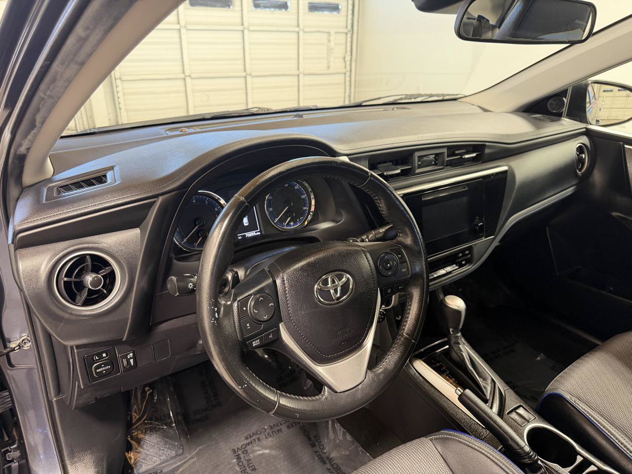Used 2019 Toyota Corolla SE FWD image 13