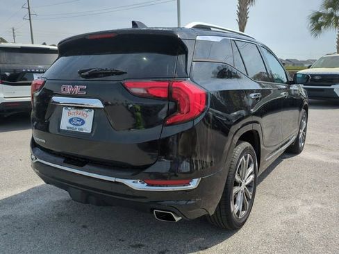 Used 2019 GMC Terrain Denali w/ Comfort Package image 4