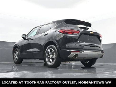 Used 2023 Chevrolet Blazer LT image 23