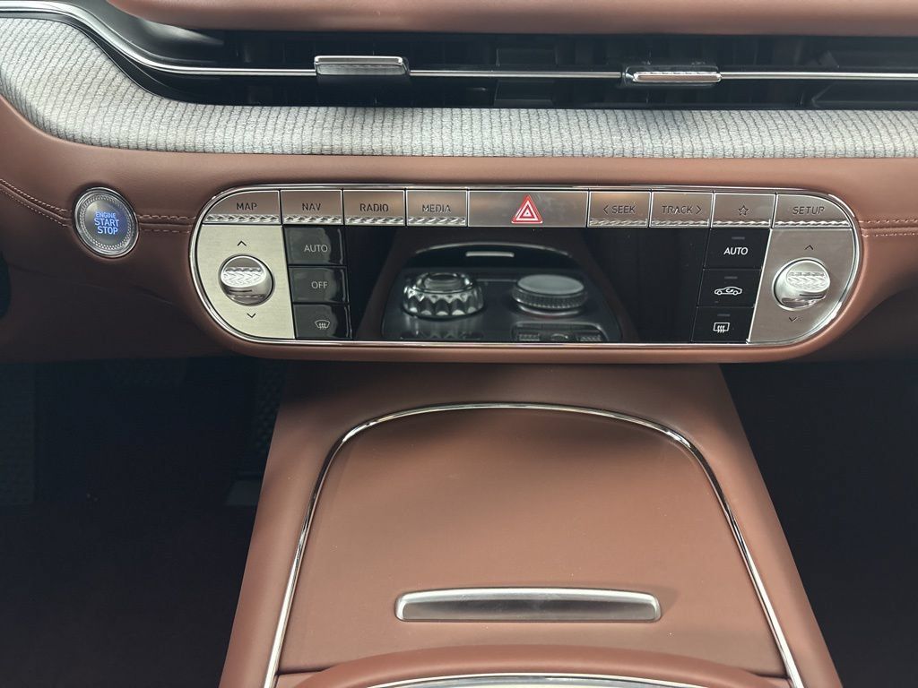 New 2026 Genesis G90 3.5T AWD/4WD image 24