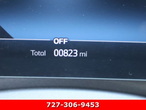Used 2026 BMW 750e xDrive w/ Luxury Rear Seating Package AWD/4WD image 26