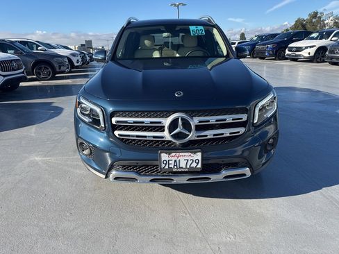 Used 2023 Mercedes-Benz GLB 250 image 4