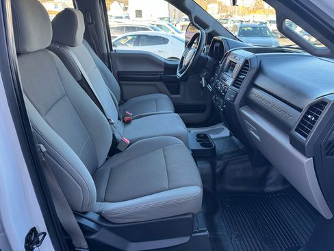 Used 2019 Ford F350 XL w/ Power Equipment Group image 11