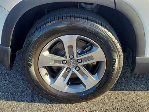 Used 2024 Honda Pilot EX-L image 9