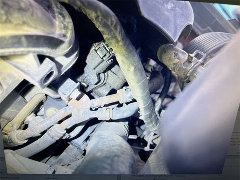 Used 2013 Kia Optima LX image 32