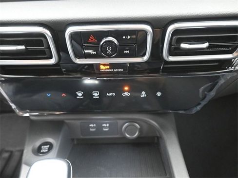 New 2026 Nissan Sentra SV w/ Floor Mat Package image 4