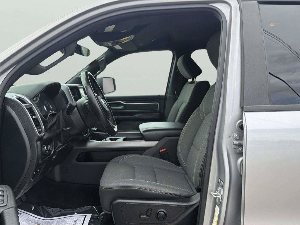 Used 2022 RAM 1500 Big Horn AWD/4WD image 11