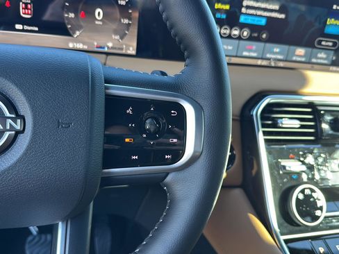 New 2026 Nissan Armada SL w/ Captain's Chari Seat Package image 19