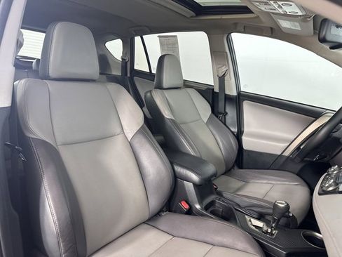Used 2015 Toyota RAV4 Limited image 26