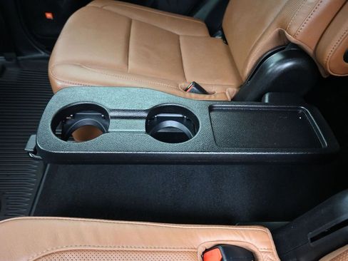 Used 2017 Toyota Highlander Limited w/ Protection Package #3 image 37