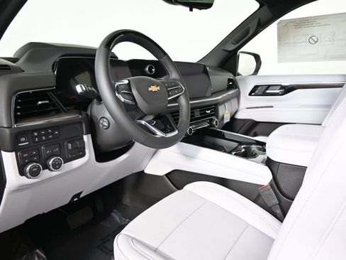 New 2026 Chevrolet Tahoe Premier image 24