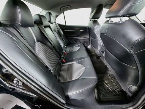Used 2021 Toyota Camry SE FWD image 26