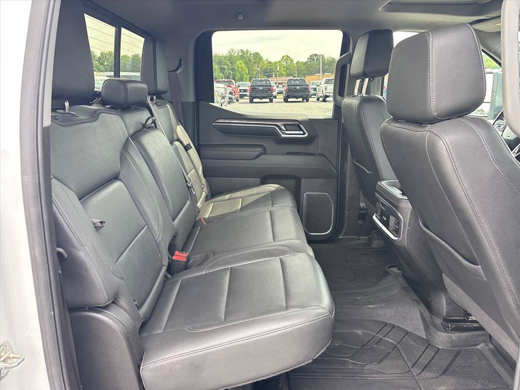 Used 2024 Chevrolet Silverado 1500 LTZ w/ LTZ Premium Package AWD/4WD image 17