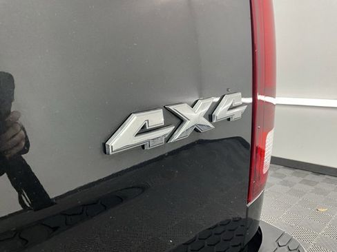 Used 2018 RAM 2500 Laramie w/ Sport Appearance Group image 25