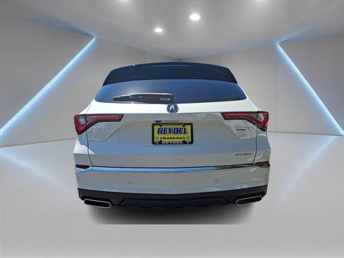 Used 2024 Acura MDX SH-AWD w/ Technology Package image 5
