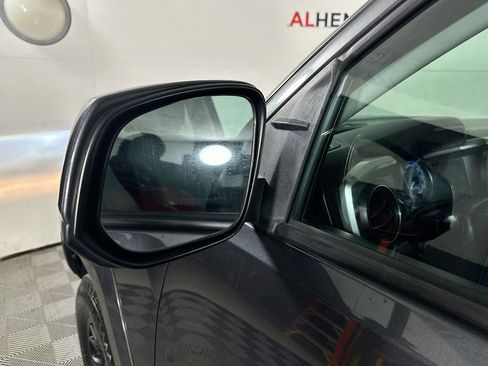 Used 2021 Toyota Tacoma SR5 image 10