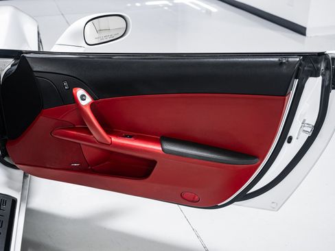 Used 2013 Chevrolet Corvette 427 w/ 1SB Preferred Equipment Group image 31