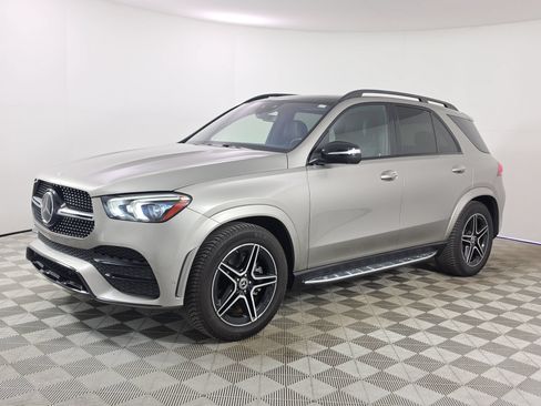 Used 2022 Mercedes-Benz GLE 450 4MATIC image 3
