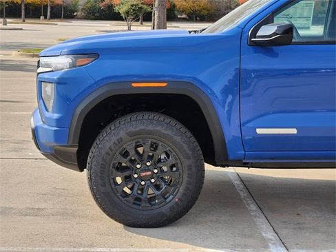 New 2026 GMC Canyon Elevation w/ Convenience Package image 5