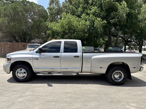 Used 2007 Dodge Ram 3500 Truck Laramie RWD image 8