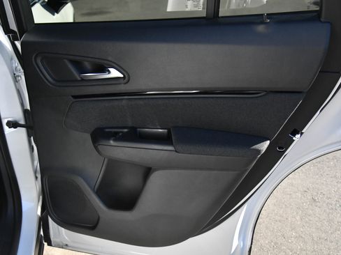 Used 2024 Honda Prologue EX image 42