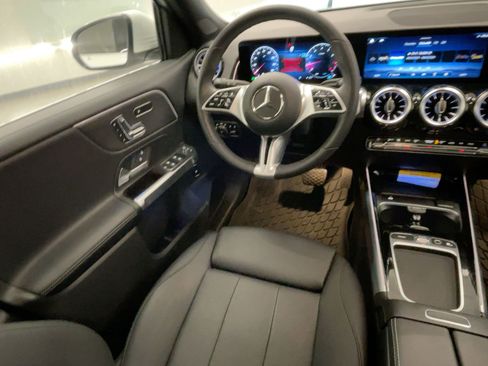 Certified 2026 Mercedes-Benz GLB 250 image 27