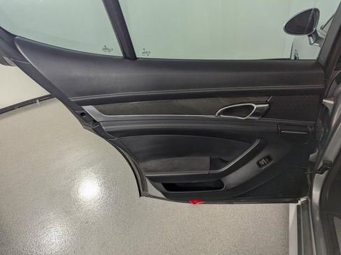 Used 2013 Porsche Panamera GTS image 21