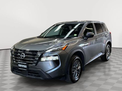 Used 2026 Nissan Rogue S AWD/4WD image 4