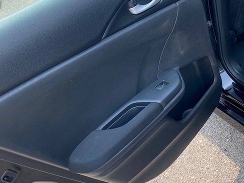 Used 2016 Honda Civic EX image 16