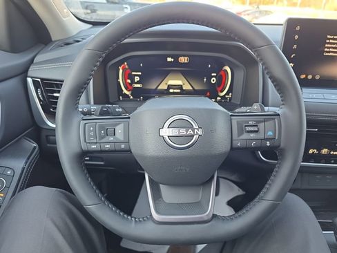 New 2026 Nissan Rogue Platinum w/ Platinum Premium Package AWD/4WD image 19